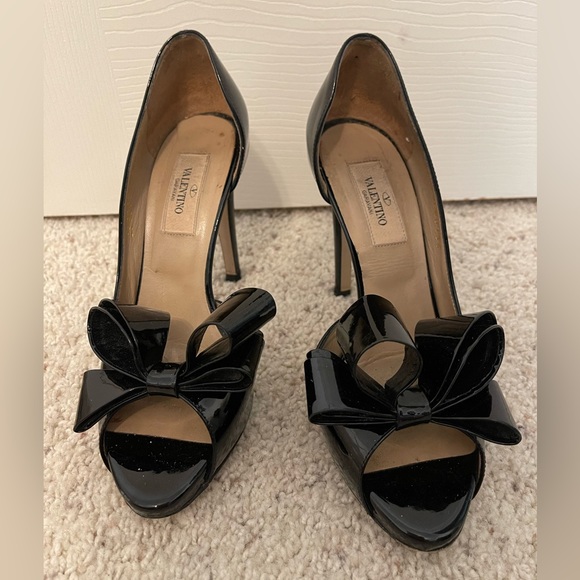Valentino Garavani Shoes - Valentino Garavani Shoes Valentino Bow Pumps Color black
